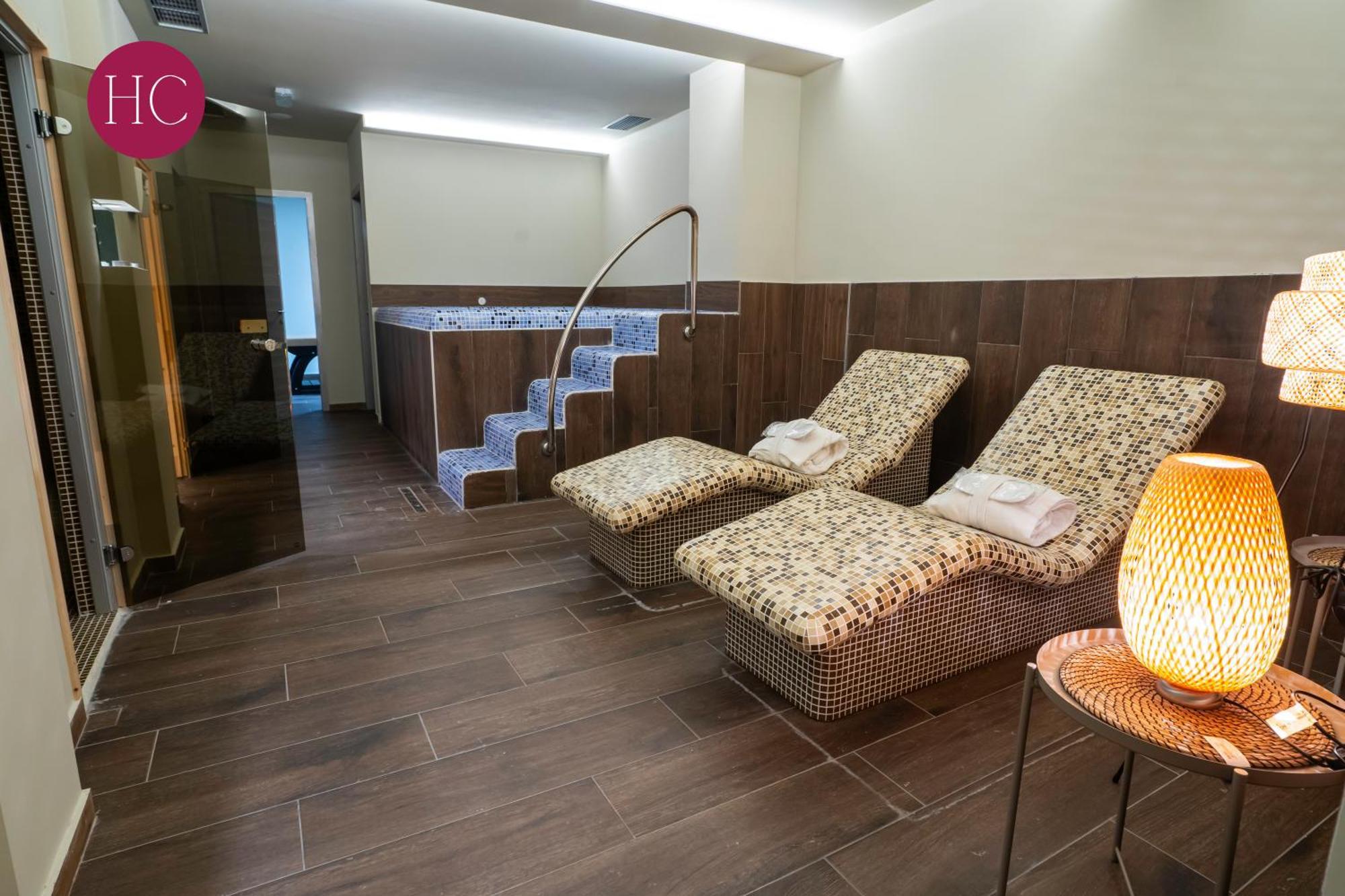 Central Hotel, Fitness And Spa Vinica Exterior foto