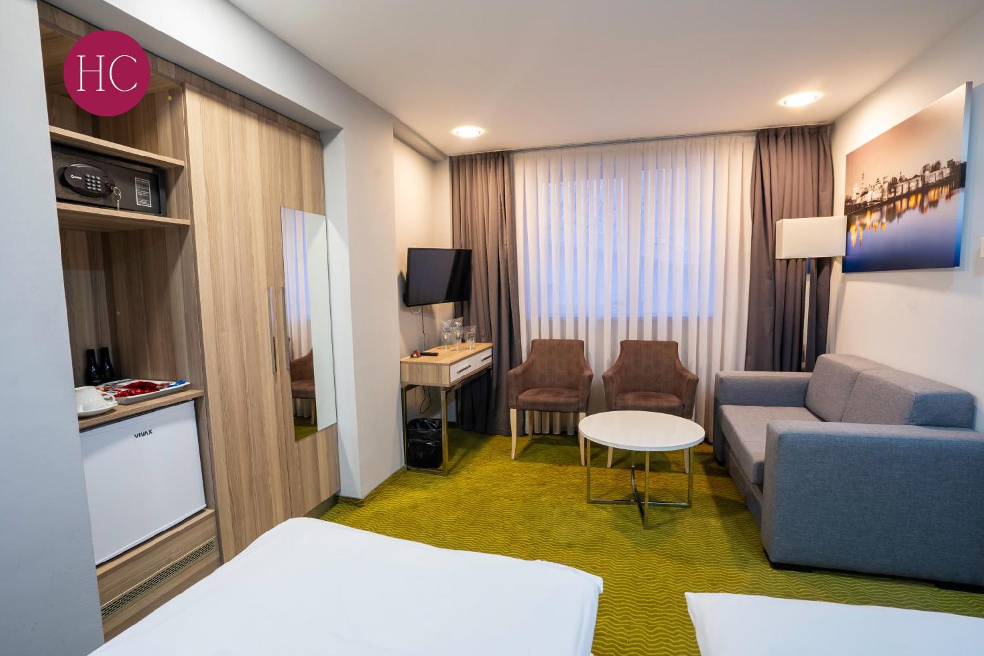 Central Hotel, Fitness And Spa Vinica Exterior foto